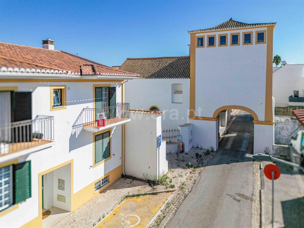 Main image of property: Algarve, Lagoa