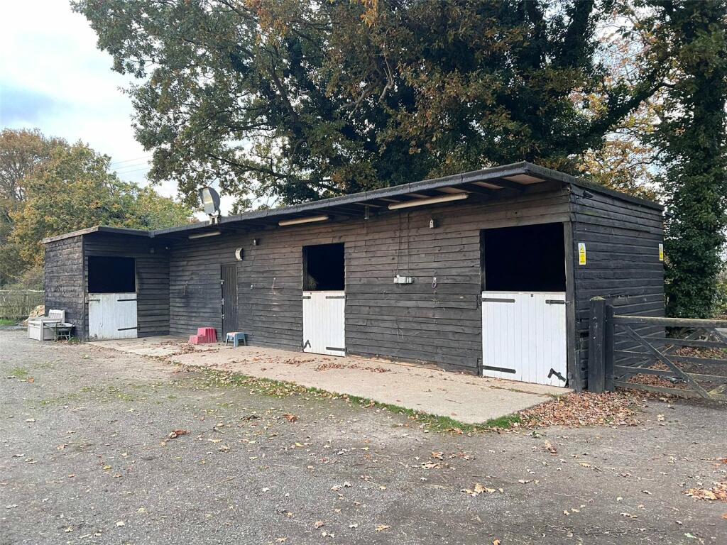Additional property image - Waterhouse Lane, Ardleigh, Colchester, Essex, CO7