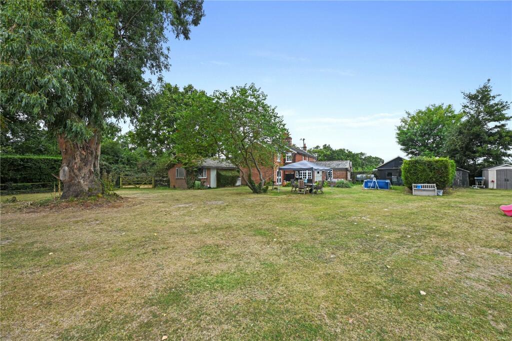 Additional property image - Waterhouse Lane, Ardleigh, Colchester, Essex, CO7