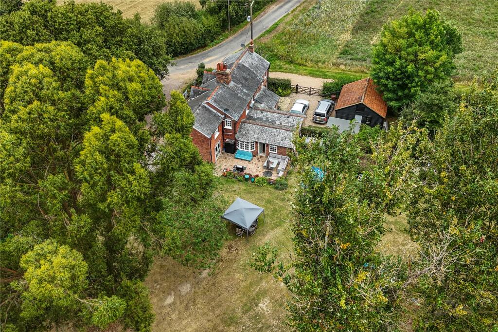 Additional property image - Waterhouse Lane, Ardleigh, Colchester, Essex, CO7