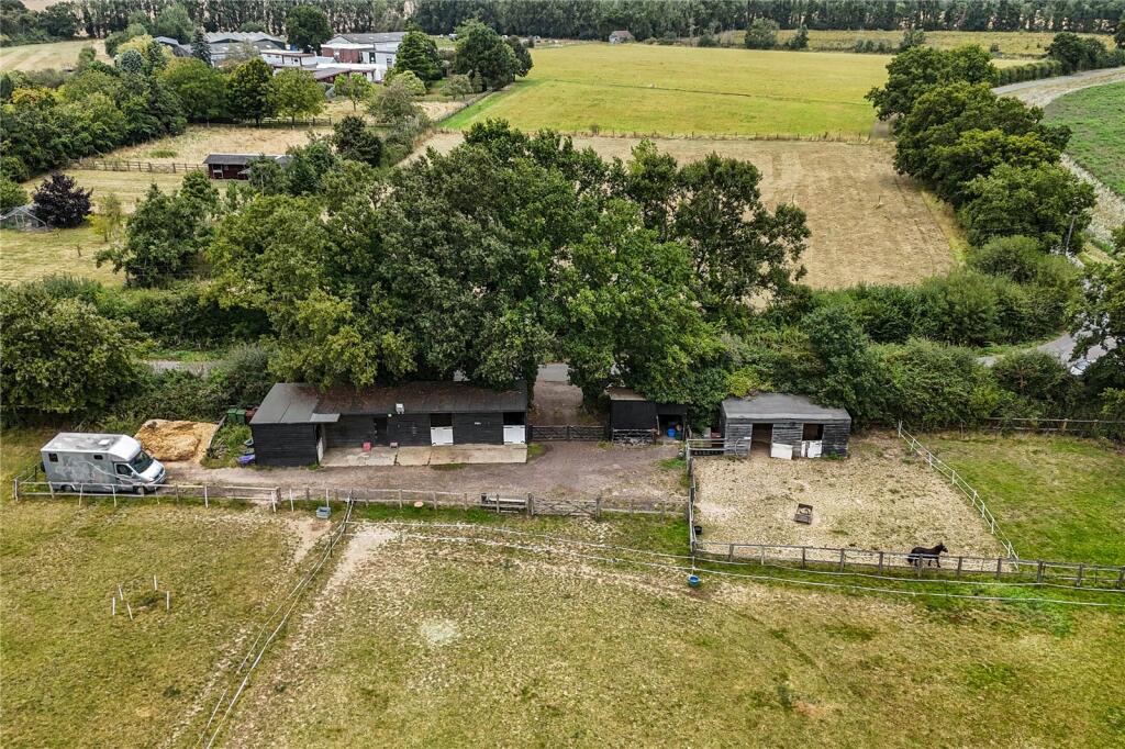 Additional property image - Waterhouse Lane, Ardleigh, Colchester, Essex, CO7