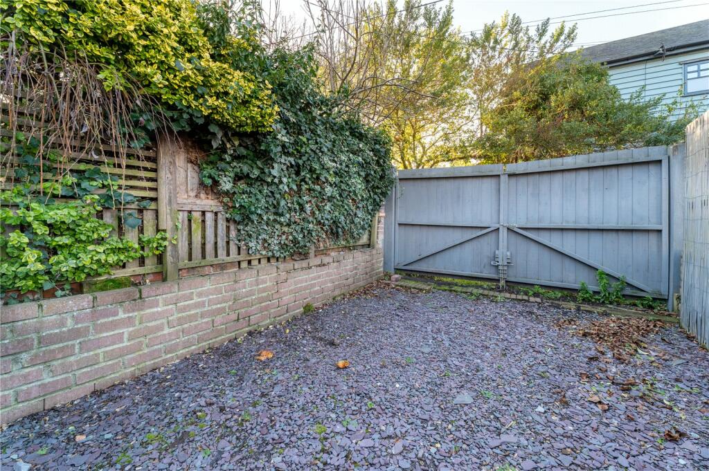 Additional property image - The Park, Mistley, Manningtree, Essex, CO11