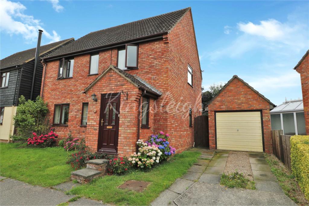 4 bedroom detached house for sale in Munnings Way, Lawford, Manningtree