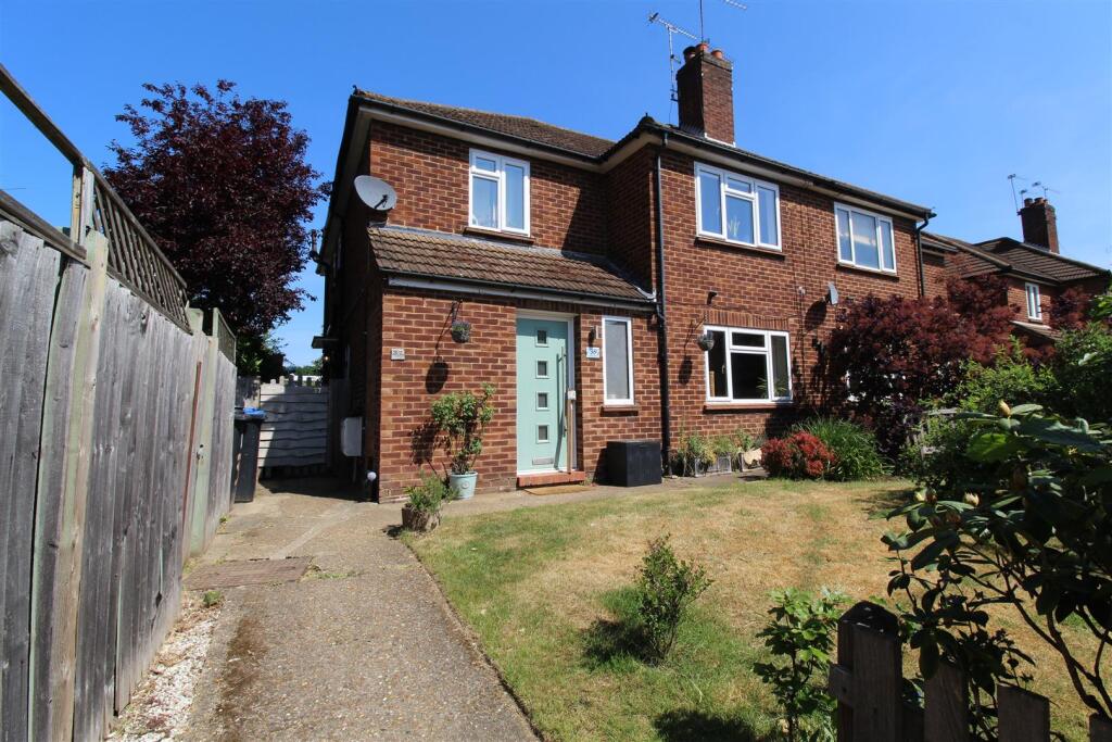 Main image of property: High Road, Byfleet, West Byfleet