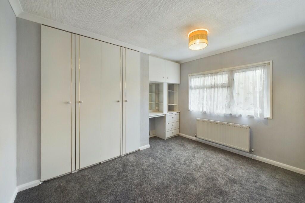 2 bedroom park home for sale in Holly Lodge, Lower Kingswood, KT20