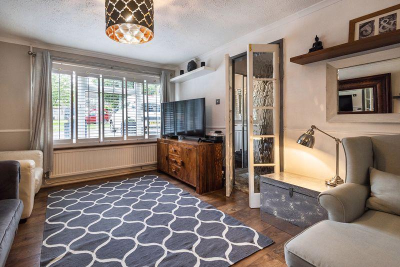 3 bedroom terraced house for sale in Cedar Drive, Edenbridge, TN8