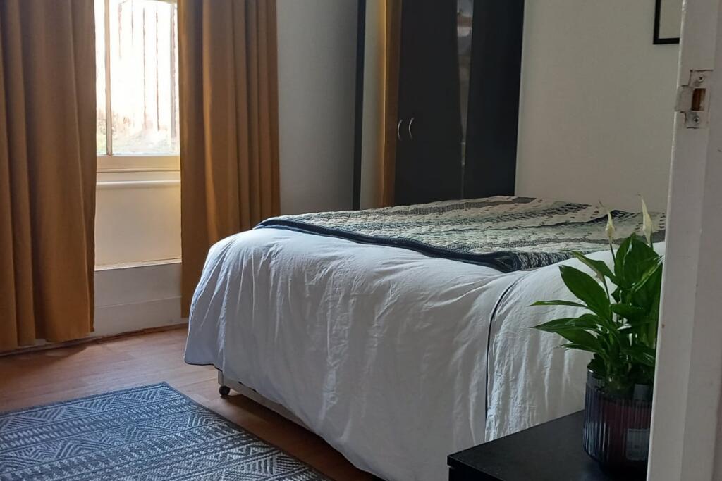 Main image of property: Freegrove Road, London, N7 9JN