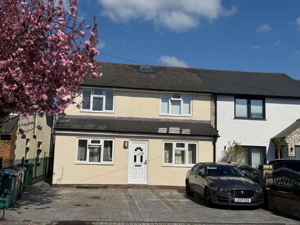 Main image of property: Gammons Lane Watford WD24