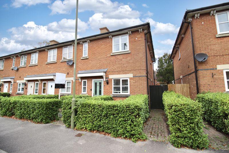 Main image of property: Knowle Avenue, Knowle