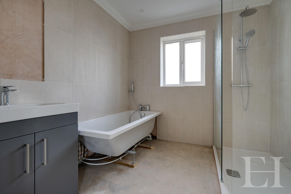 3 bedroom detached bungalow for sale in Haughley Green, Stowmarket, IP14