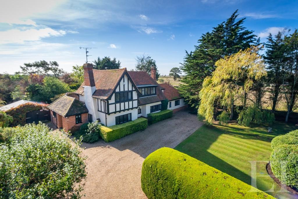 4 bedroom detached house for sale in St. Johns Road, ClactononSea, CO16