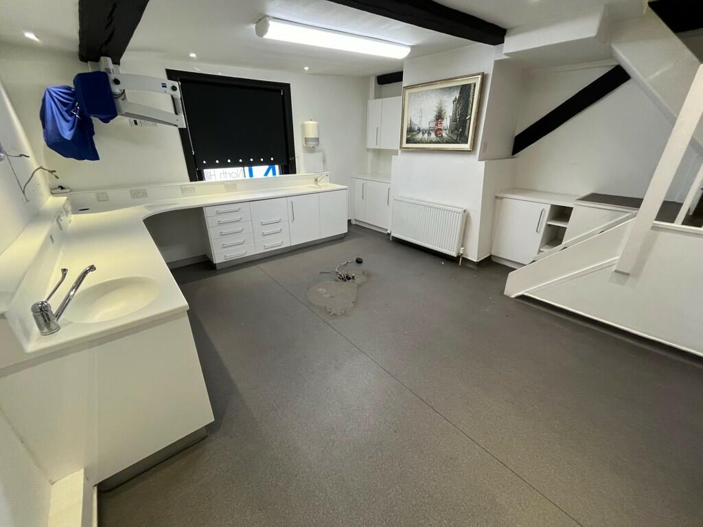 Additional property image - 46 North Hill, Colchester, Essex, CO1