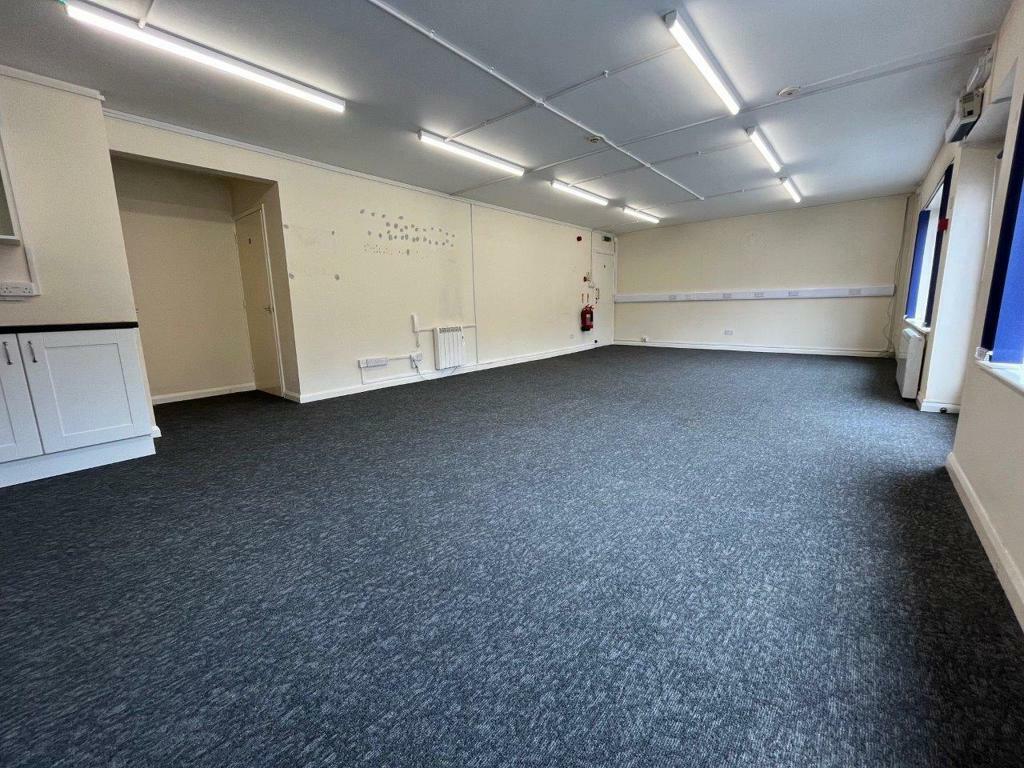 Additional property image - 40 Osborne Street, Colchester, Essex, CO2 7DB