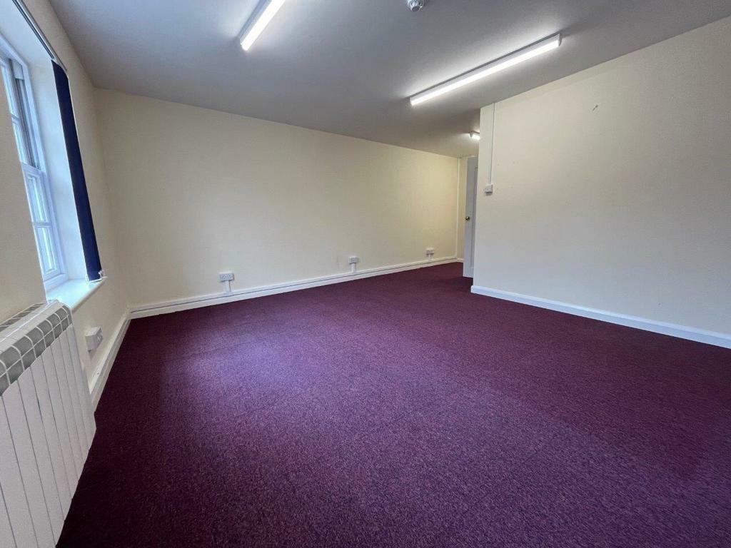 Additional property image - 40 Osborne Street, Colchester, Essex, CO2 7DB