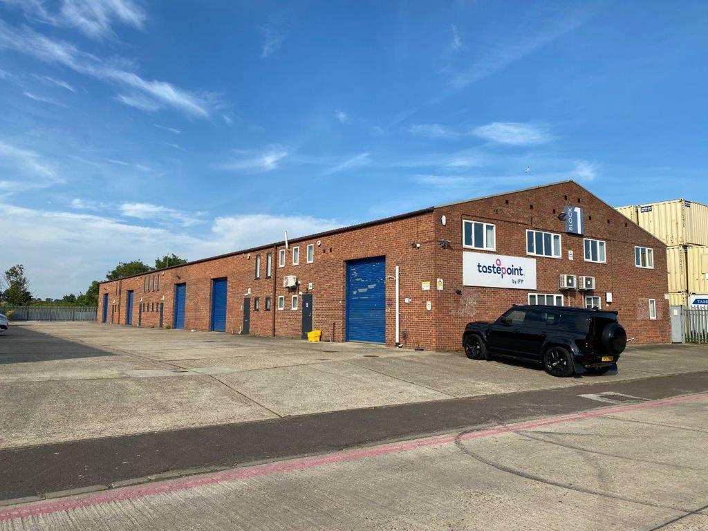 Additional property image - 1a Riverside Avenue West, Lawford, Essex, CO11