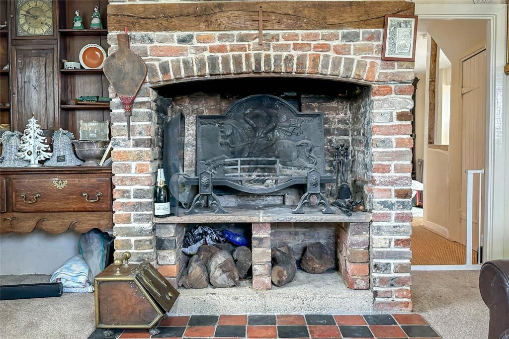 Additional property image - Priors Spring House, Little Woodend, Markyate, AL3
