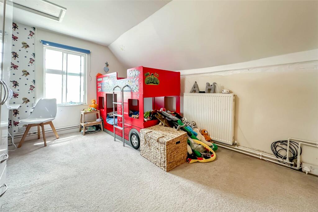 Additional property image - Priors Spring House, Little Woodend, Markyate, AL3