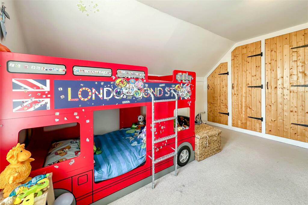 Additional property image - Priors Spring House, Little Woodend, Markyate, AL3