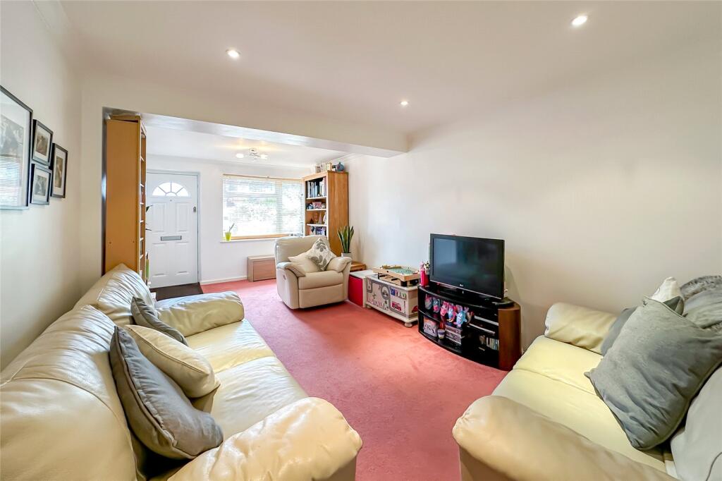 Additional property image - Tarrant Drive, Harpenden, Hertfordshire, AL5