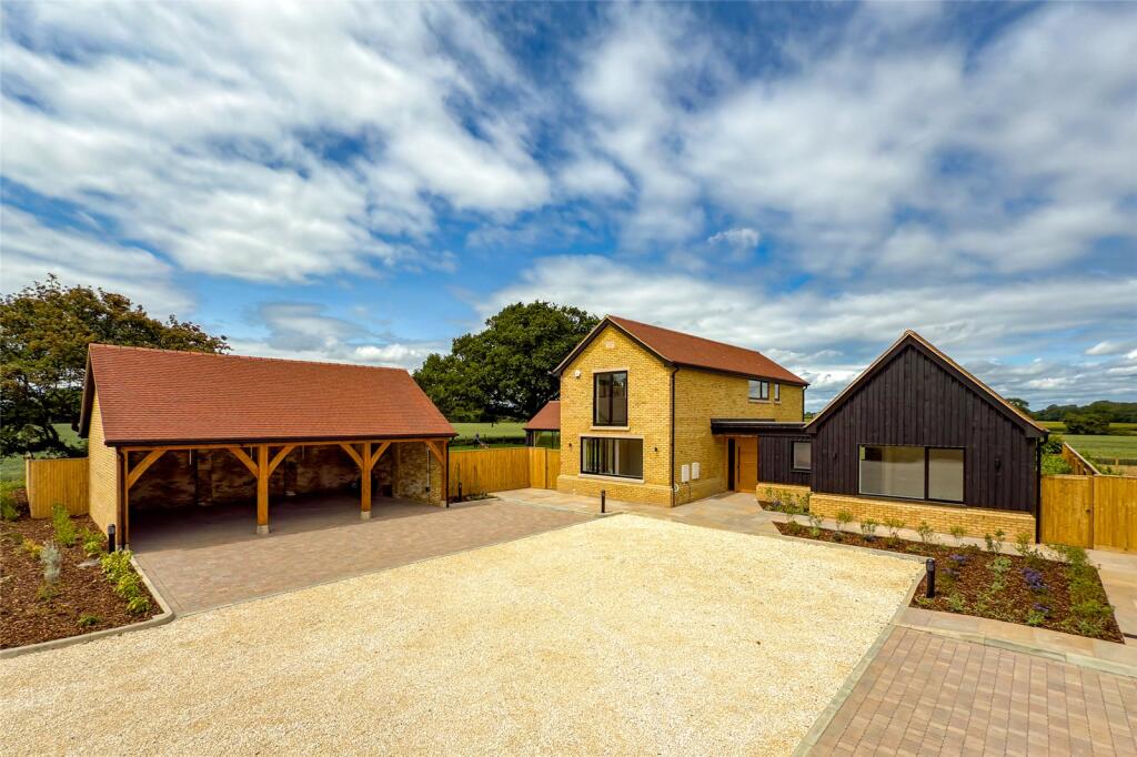Main image of property: Lady Bray Grange, Kennel Lane, Kinsbourne Green, Harpenden, Hertfordshire, AL5