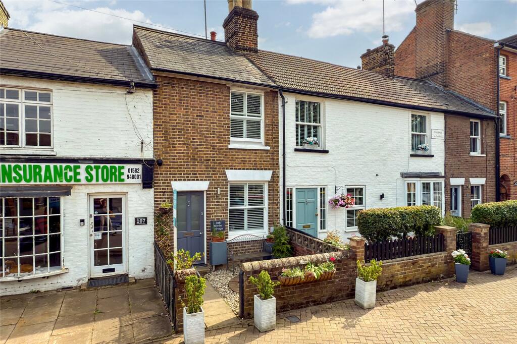 Main image of property: Southdown Road, Harpenden, Hertfordshire, AL5