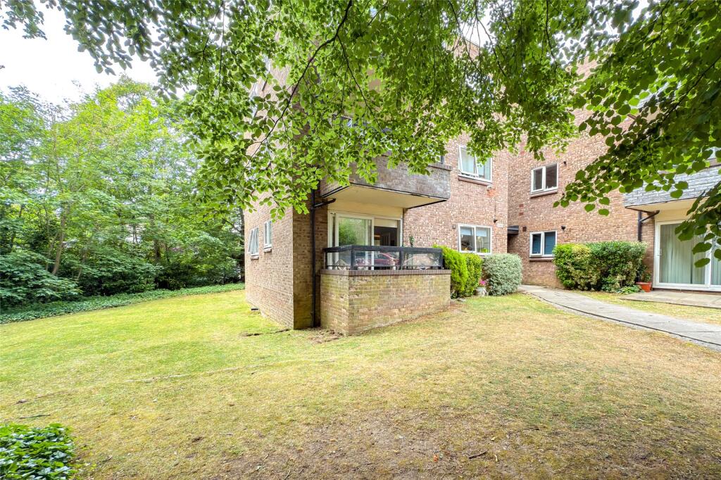 Main image of property: Stakers Court, Milton Road, Harpenden, Hertfordshire, AL5