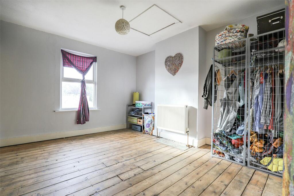 3 bedroom terraced house for sale in Bullens Green Lane, Colney Heath, St. Albans, Hertfordshire