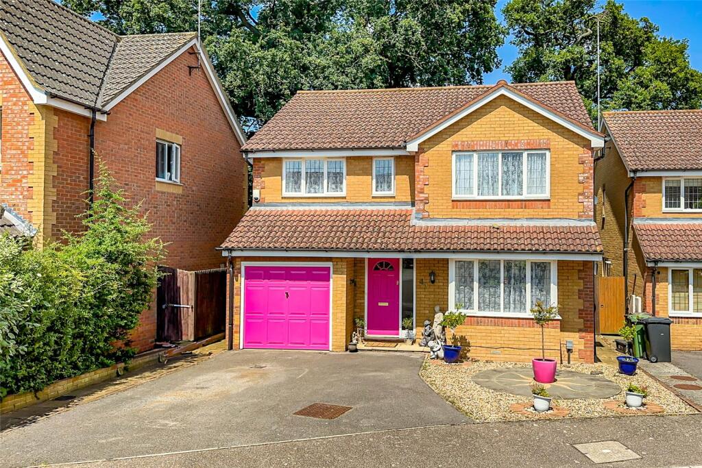 Main image of property: Wynches Farm Drive, St. Albans, Hertfordshire, AL4