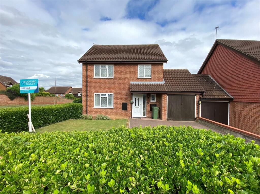 Main image of property: Larkswood Rise, St. Albans, Hertfordshire, AL4