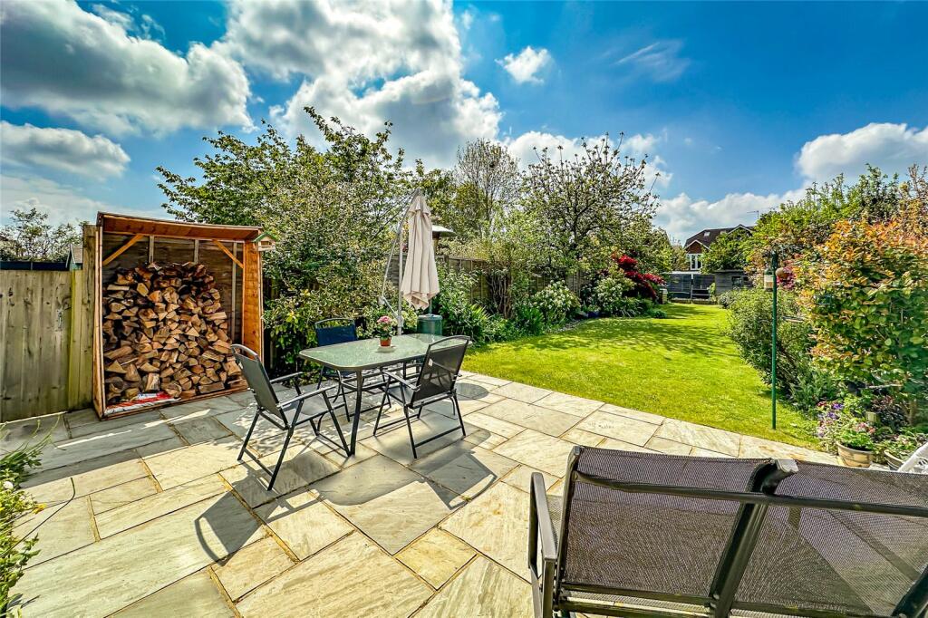 Additional property image - Oakwood Drive, St. Albans, Hertfordshire, AL4