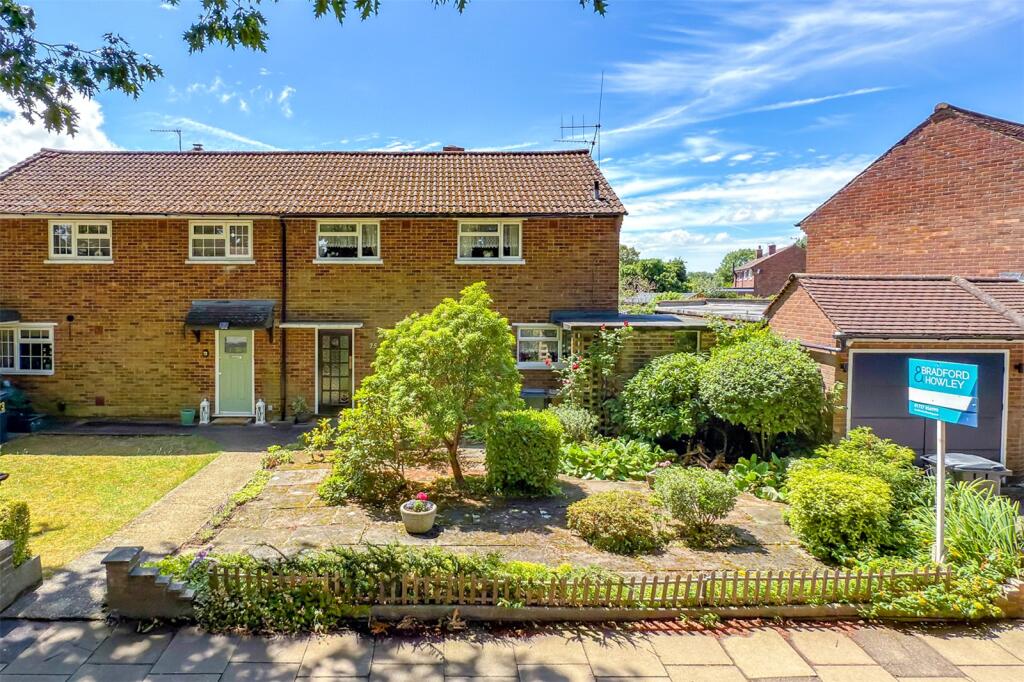 Main image of property: High Oaks, St. Albans, Hertfordshire, AL3