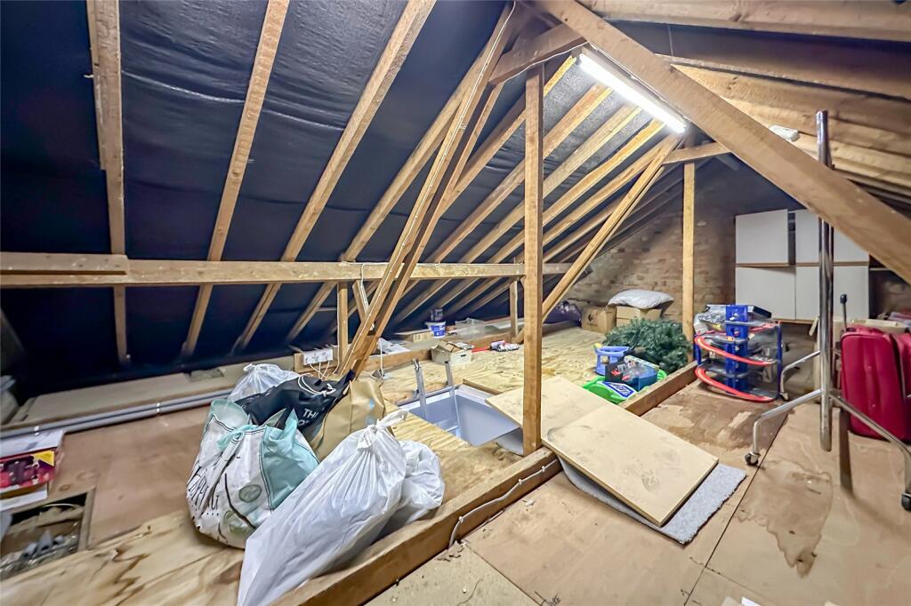 Additional property image - The Ridgeway, St. Albans, Hertfordshire, AL4