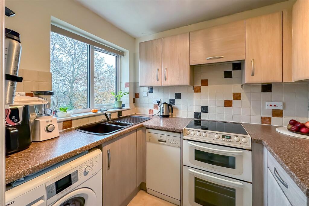 Additional property image - The Ridgeway, St. Albans, Hertfordshire, AL4