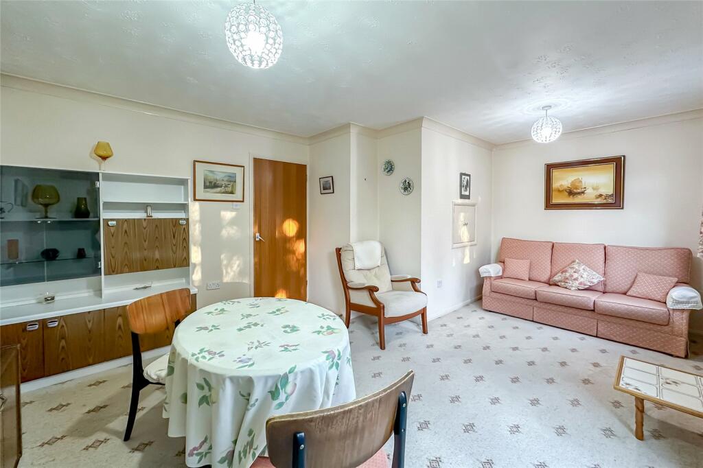 Additional property image - Craiglands, St. Albans, Hertfordshire, AL4