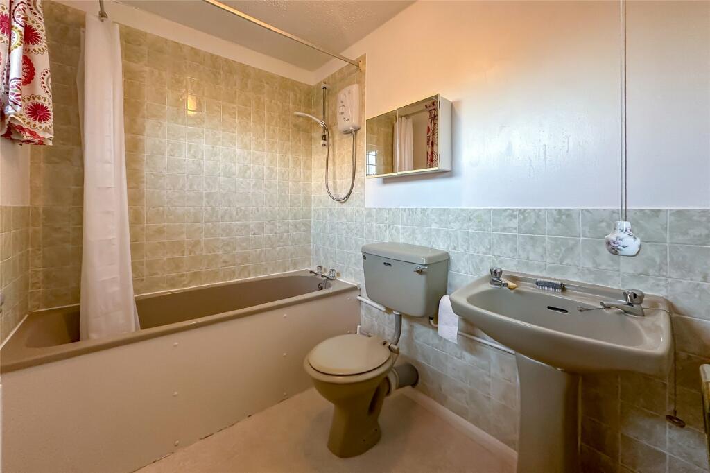 Additional property image - Craiglands, St. Albans, Hertfordshire, AL4