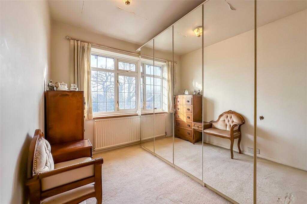 Additional property image - Ardens Way, St. Albans, Hertfordshire, AL4