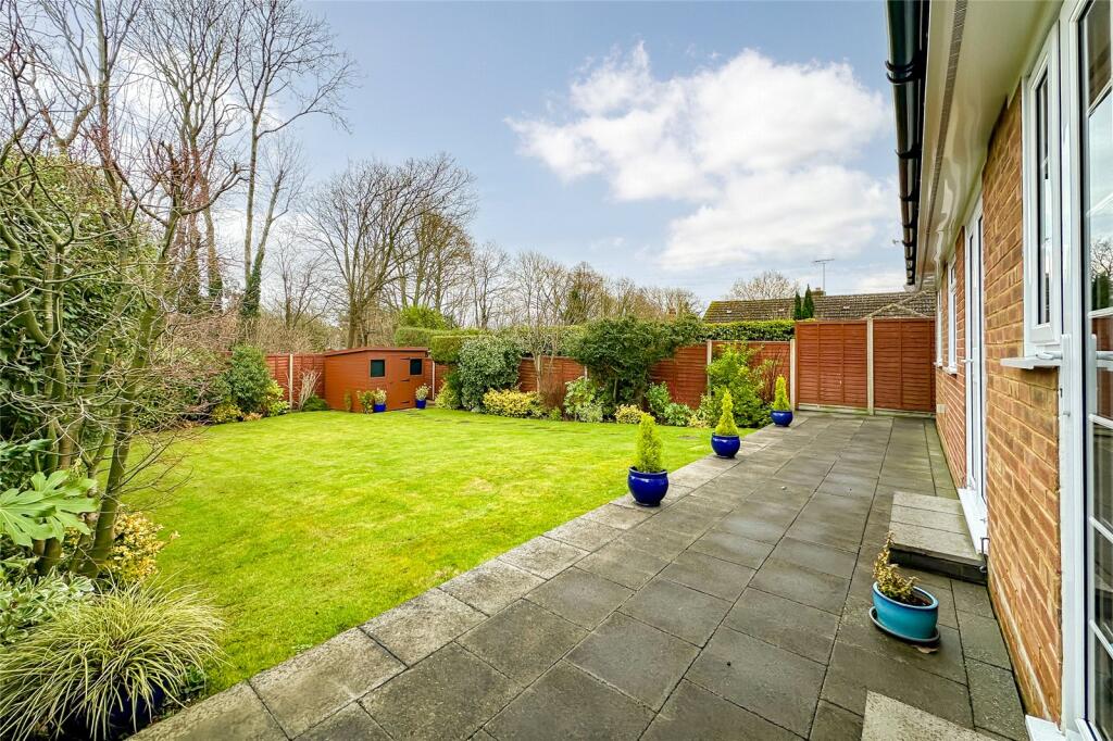 Additional property image - Hobbs Close, St. Albans, Hertfordshire, AL4