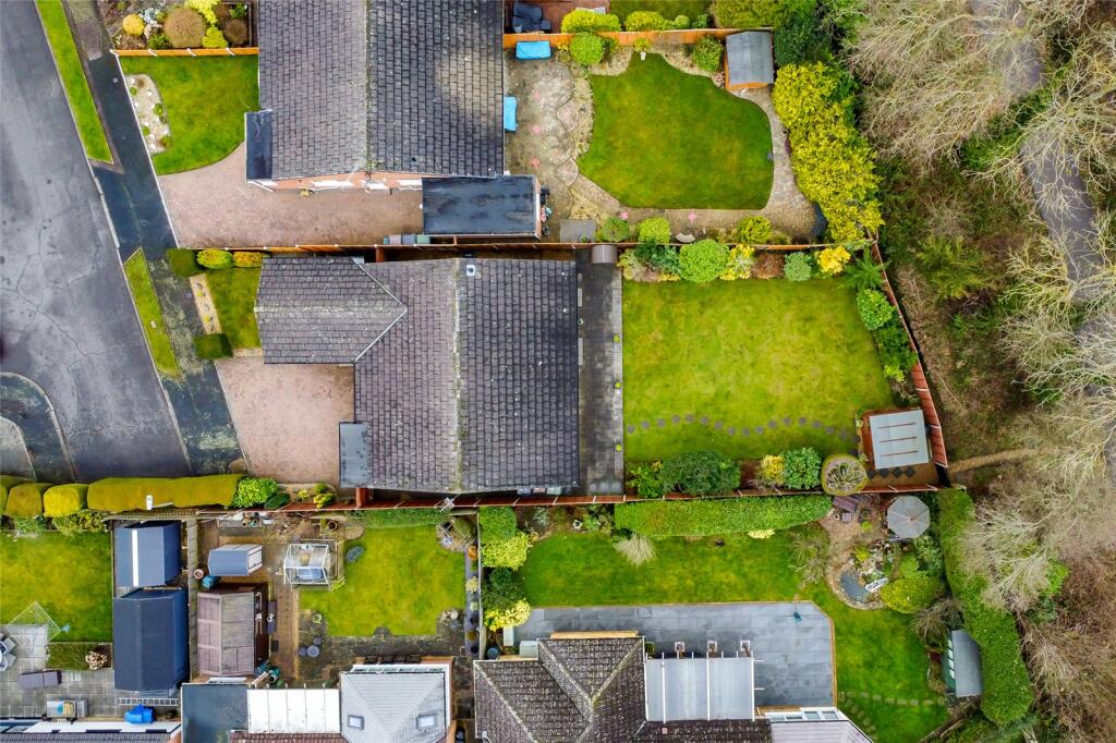 Additional property image - Hobbs Close, St. Albans, Hertfordshire, AL4
