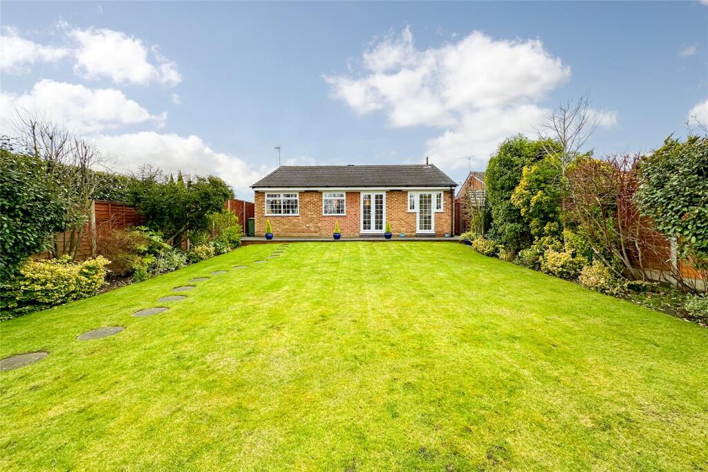 Additional property image - Hobbs Close, St. Albans, Hertfordshire, AL4