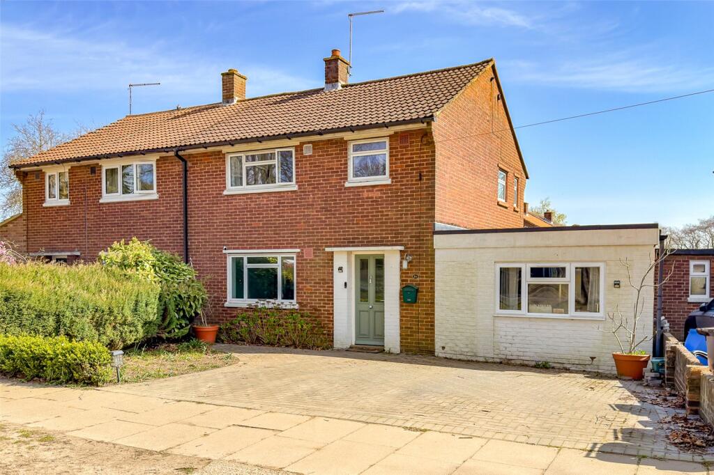 Main image of property: High Oaks, St. Albans, Hertfordshire, AL3