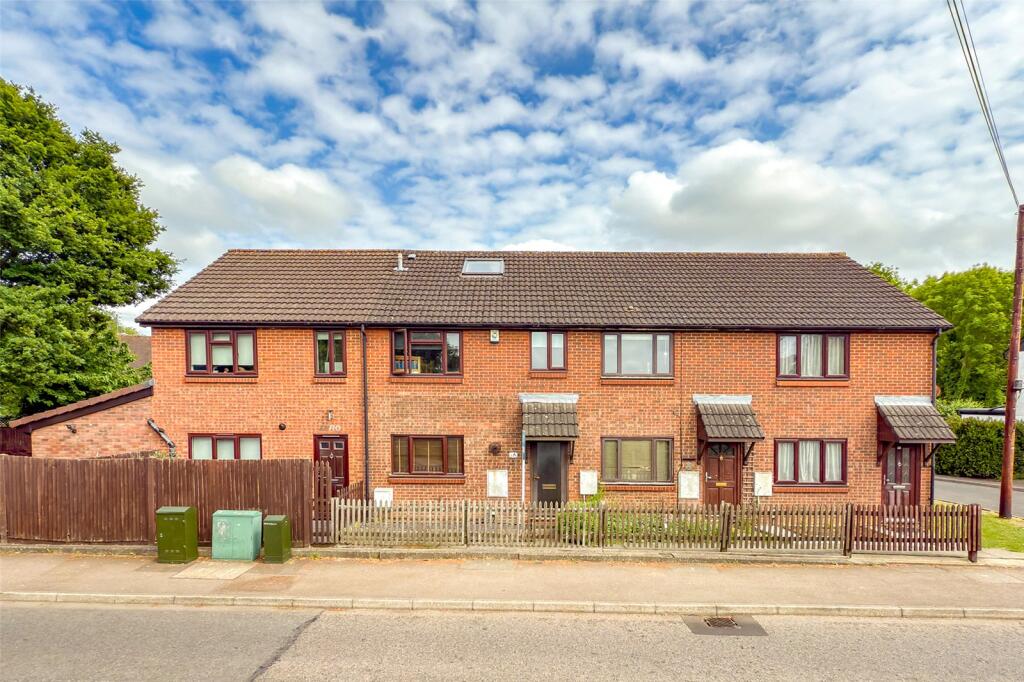 Main image of property: Colney Heath Lane, St. Albans, Hertfordshire, AL4