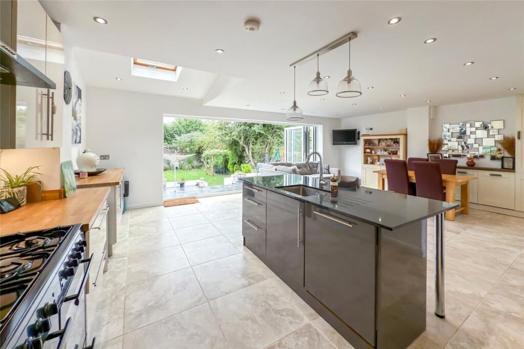 Main image of property: The Ridgeway, St. Albans, Hertfordshire, AL4