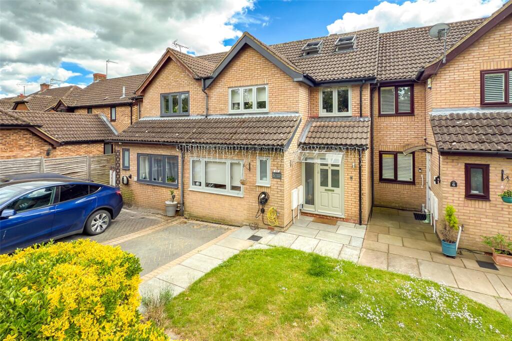 Main image of property: Farriday Close, Valley Road, St. Albans, Hertfordshire, AL3