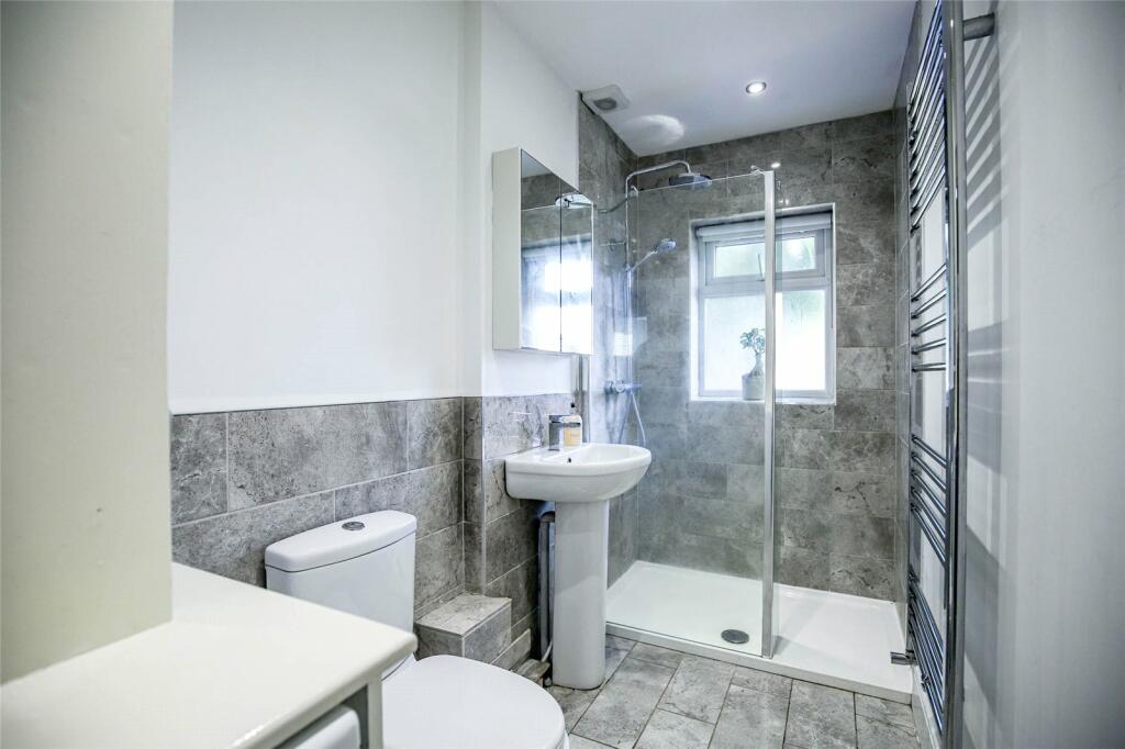 Additional property image - Blacksmiths Lane, St. Albans, Hertfordshire, AL3