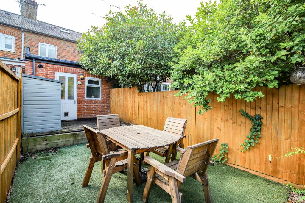 Additional property image - Blacksmiths Lane, St. Albans, Hertfordshire, AL3