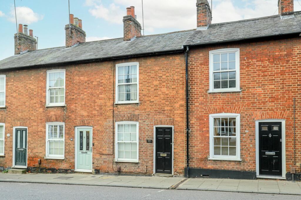 2 bedroom terraced house for sale in Holywell Hill, St. Albans, Hertfordshire, AL1