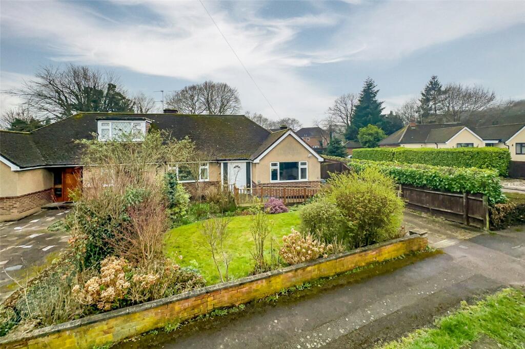 Additional property image - Spooners Drive, Park Street, St. Albans, Hertfordshire, AL2