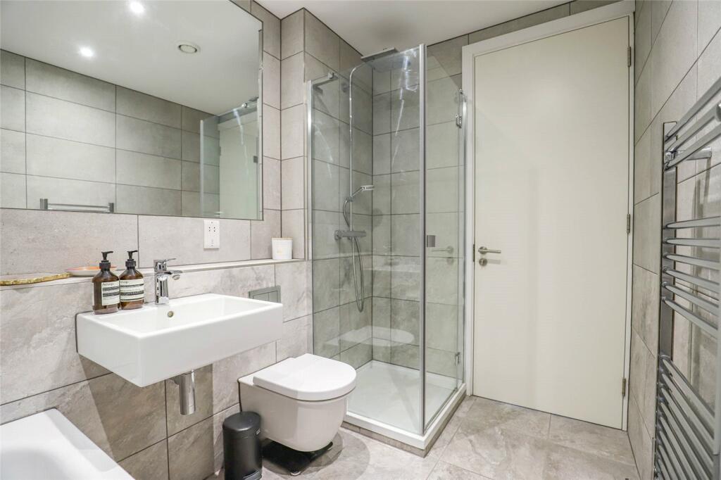 Additional property image - Hertfordshire House, Civic Close, St Albans, Hertfordshire, AL1