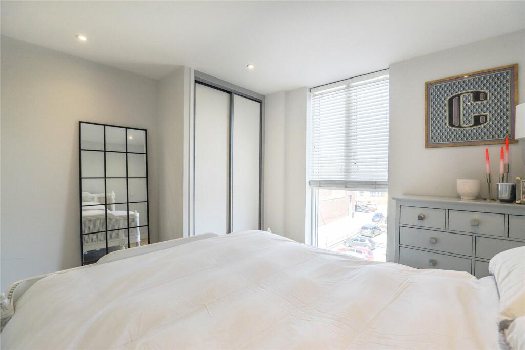 Additional property image - Hertfordshire House, Civic Close, St Albans, Hertfordshire, AL1