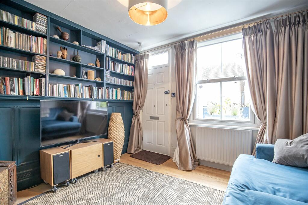 Additional property image - Albion Road, St. Albans, Hertfordshire, AL1